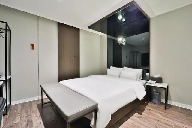 Wolgot Hotel Yeon Incheon 0*,  Korsel